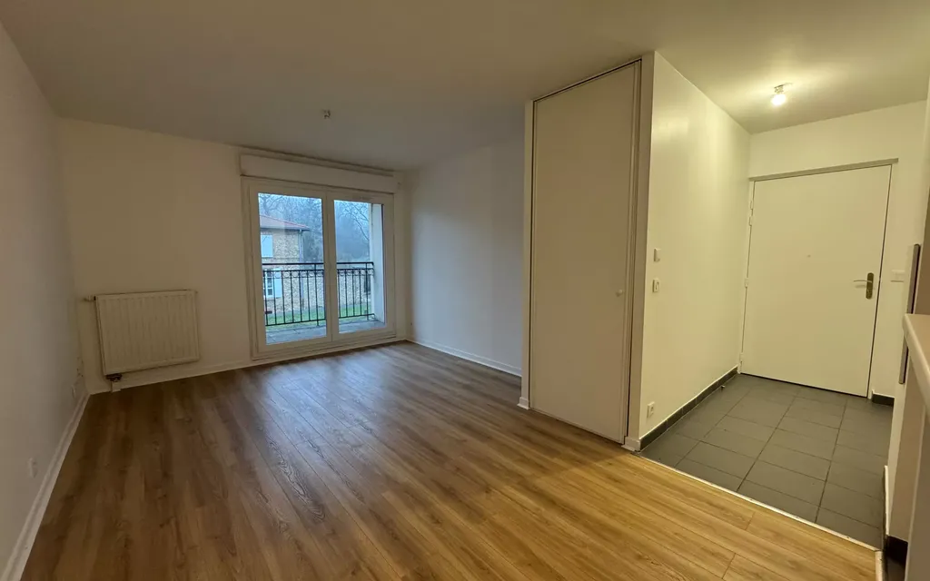 Achat studio à vendre 28 m² - Vaires-sur-Marne