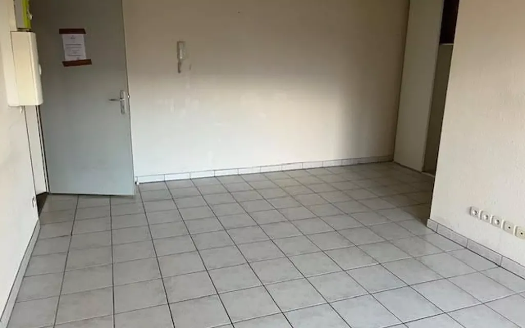 Achat appartement à vendre 2 pièces 54 m² - Verdun