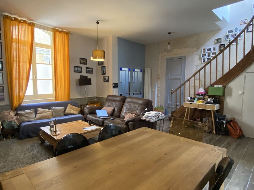 Achat maison à vendre 4 chambres 155 m² - Angoulême