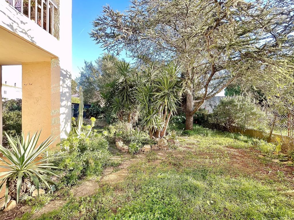 Achat appartement à vendre 3 pièces 61 m² - Sanary-sur-Mer