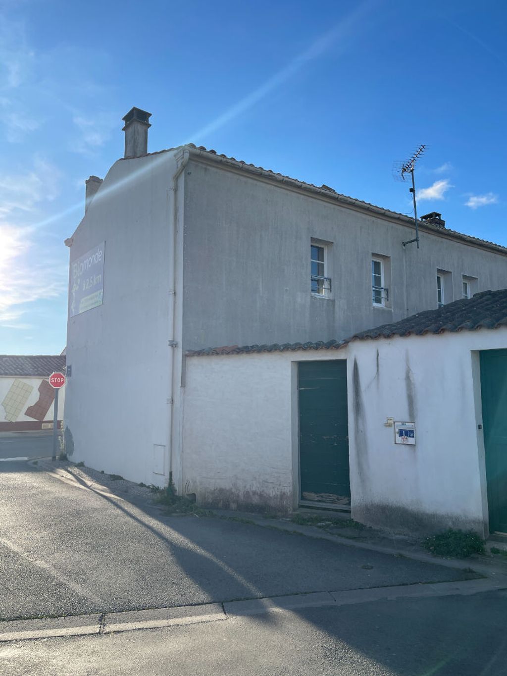 Achat maison à vendre 2 chambres 59 m² - Saint-Pierre-d'Oléron