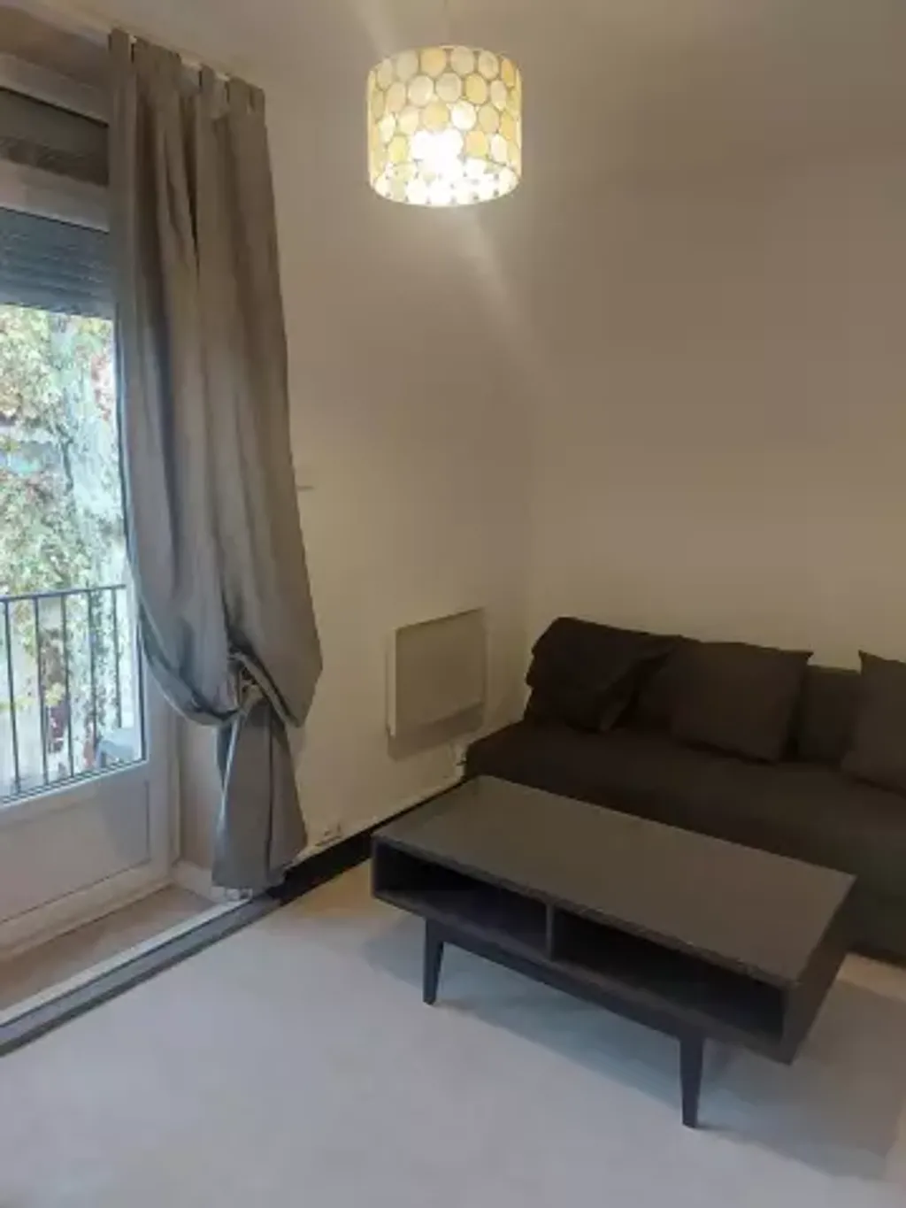 Achat studio à vendre 26 m² - Pélissanne