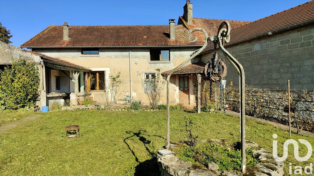 Achat maison à vendre 4 chambres 97 m² - Trucy-sur-Yonne