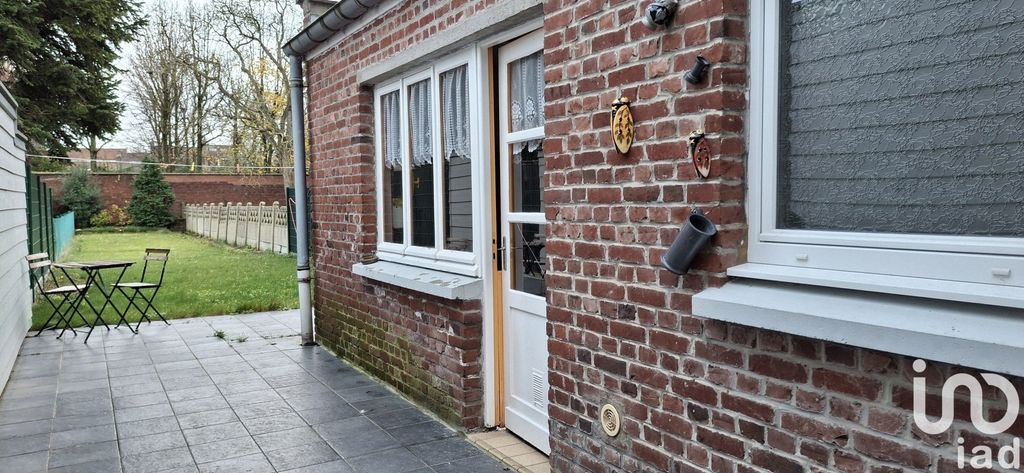 Achat maison à vendre 4 chambres 119 m² - Armentières