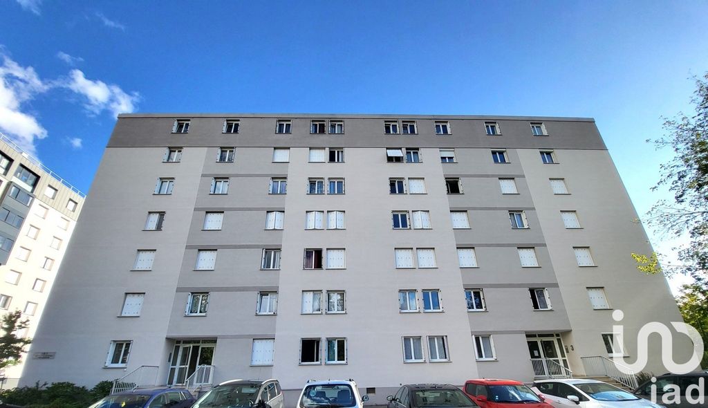 Achat appartement à vendre 6 pièces 96 m² - Orléans