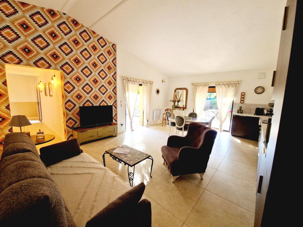 Achat maison à vendre 2 chambres 97 m² - Gordes