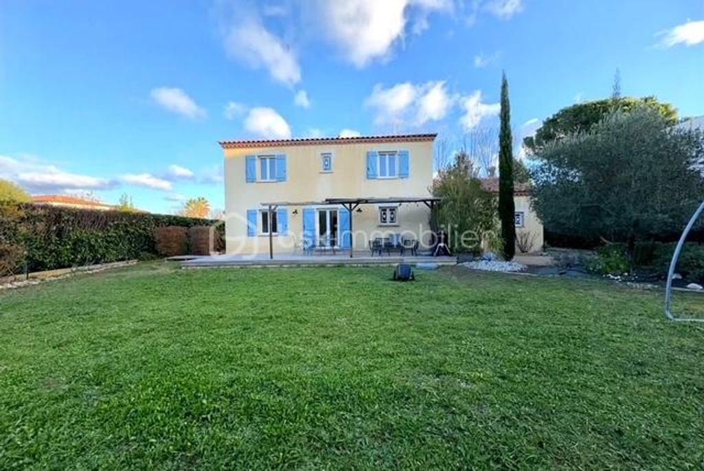 Achat maison à vendre 5 chambres 160 m² - Gignac