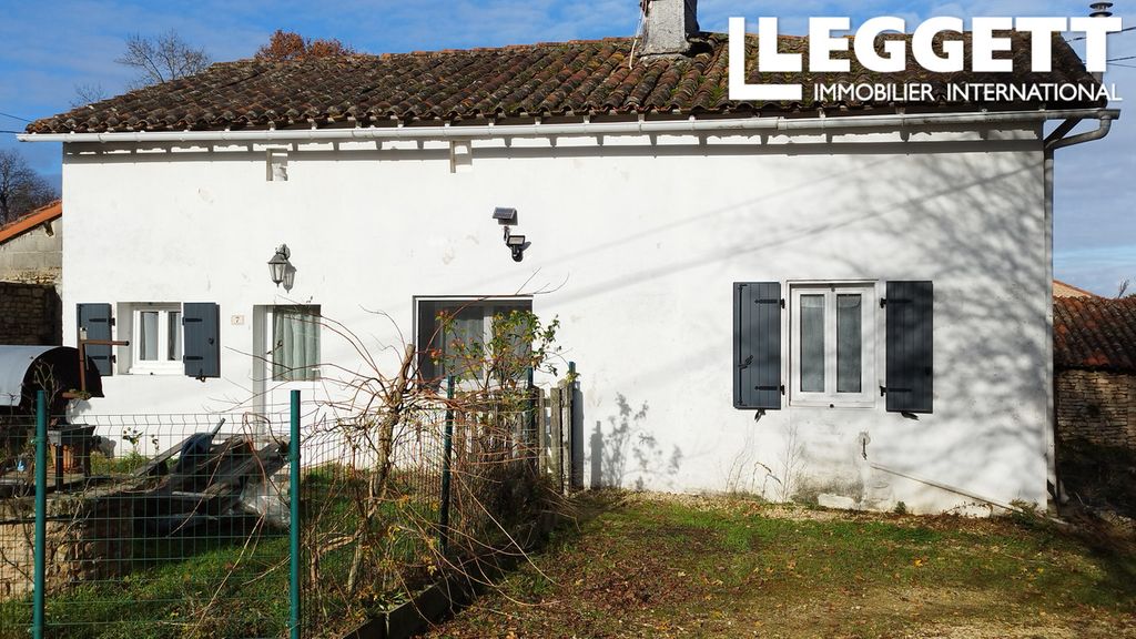 Achat maison à vendre 1 chambre 60 m² - Mairé-Levescault