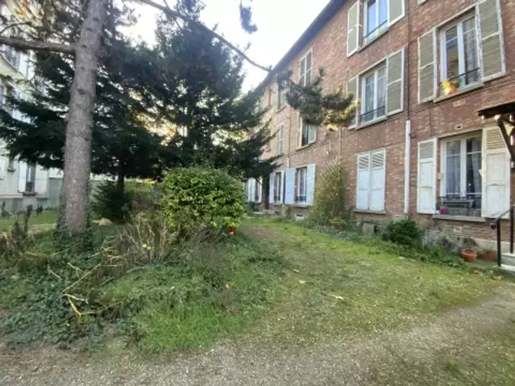 Achat appartement à vendre 2 pièces 42 m² - Le Raincy