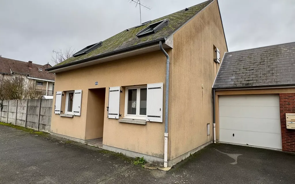 Achat maison à vendre 4 chambres 140 m² - Orléans