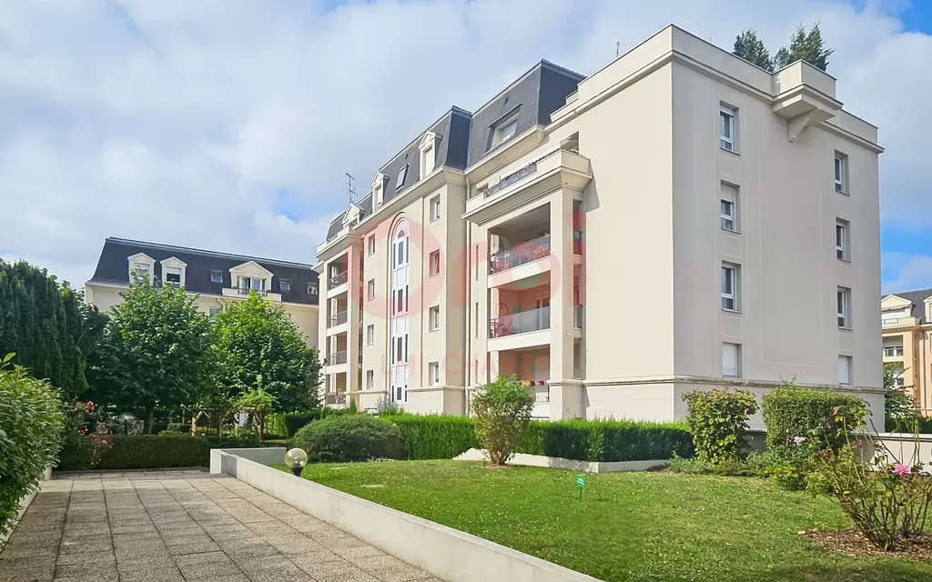 Achat appartement à vendre 4 pièces 85 m² - Livry-Gargan