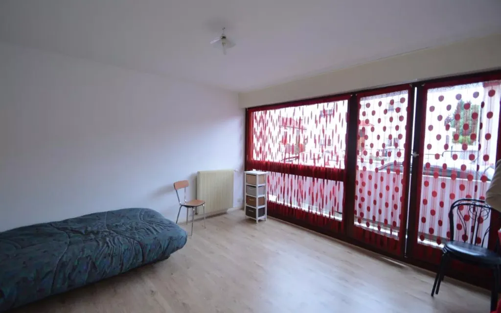 Achat studio à vendre 29 m² - Pau