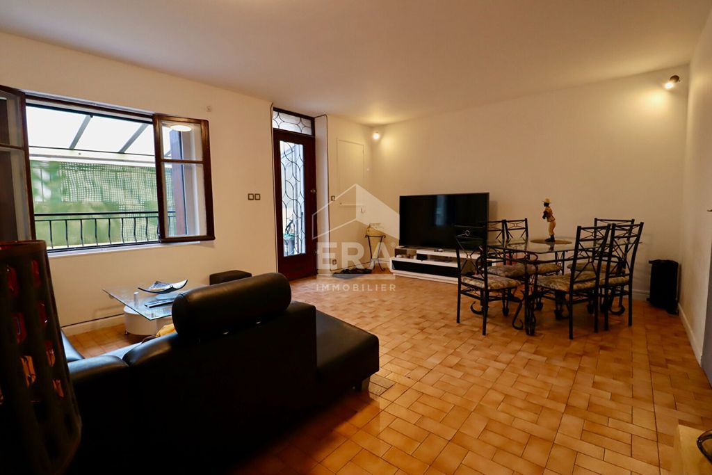 Achat maison à vendre 2 chambres 70 m² - Marseille 15ème arrondissement