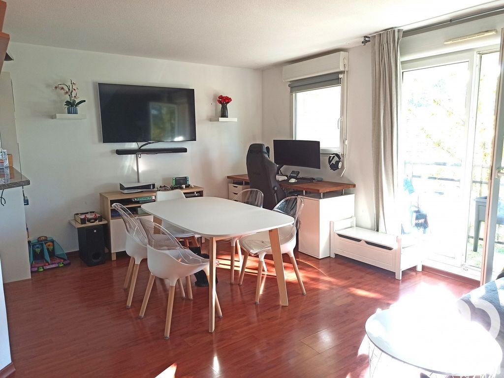 Achat appartement à vendre 3 pièces 63 m² - Guyancourt