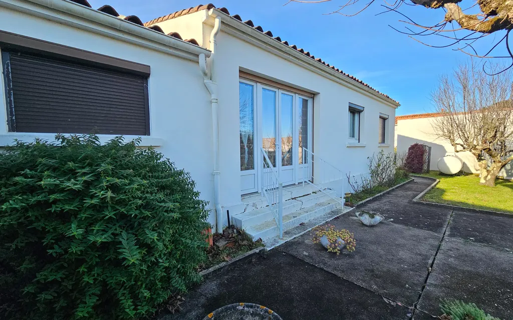 Achat maison à vendre 3 chambres 70 m² - Meschers-sur-Gironde