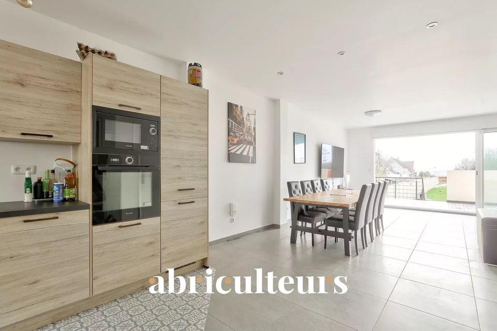 Achat maison à vendre 3 chambres 273 m² - Villejuif