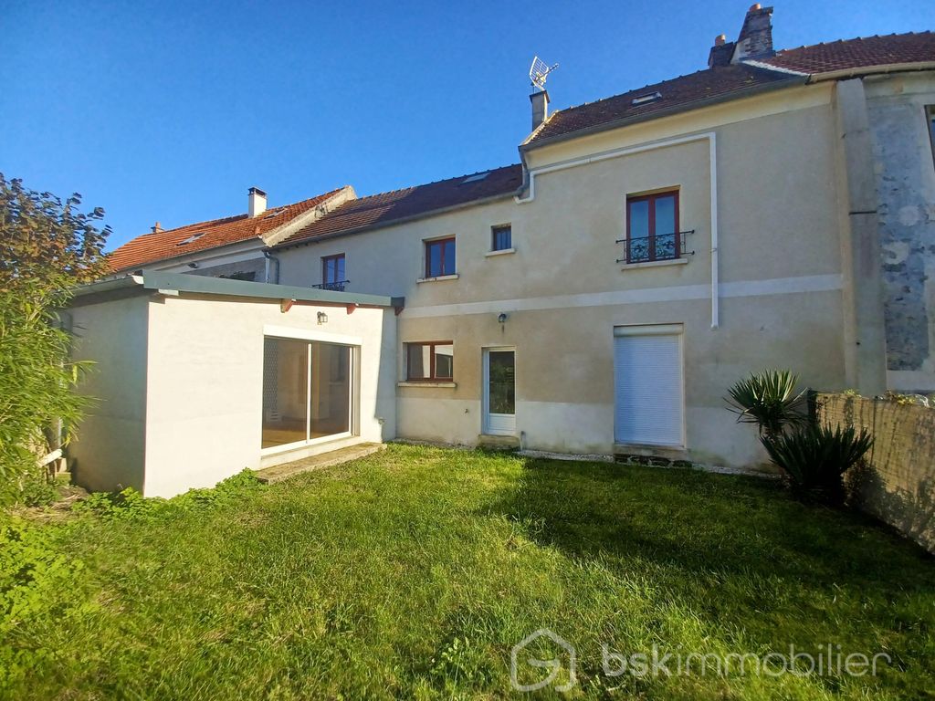 Achat maison à vendre 5 chambres 185 m² - Meaux