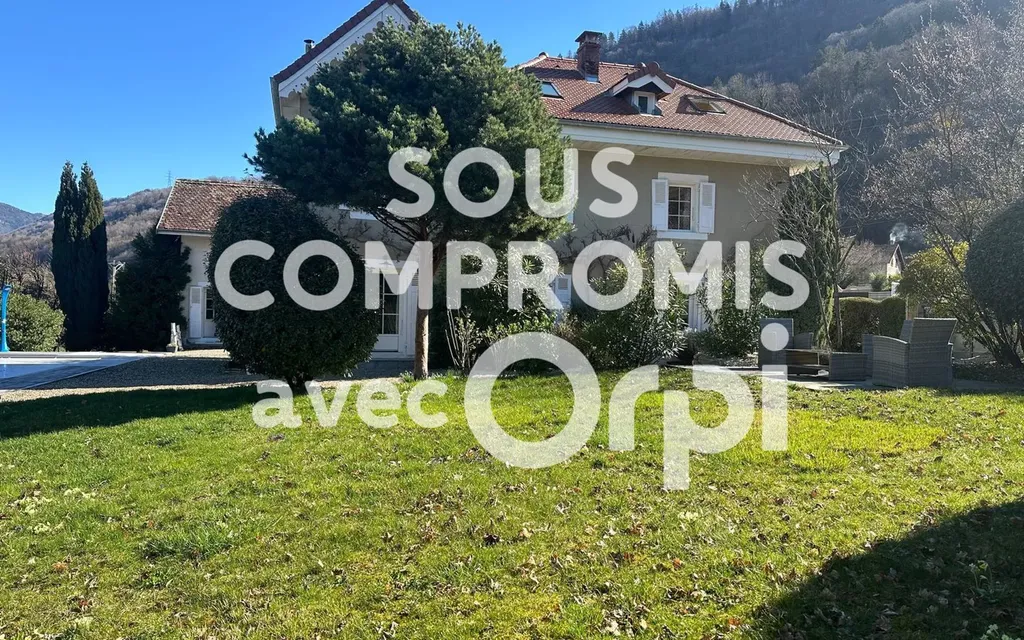 Achat maison à vendre 4 chambres 190 m² - Le Champ-près-Froges