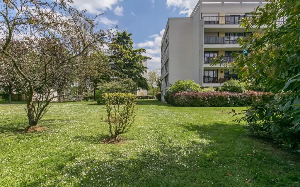 Achat appartement à vendre 3 pièces 64 m² - Chennevières-sur-Marne