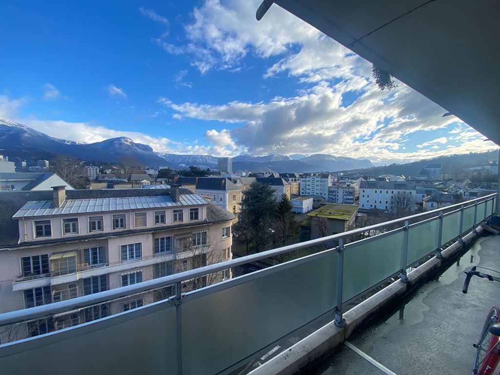 Achat appartement à vendre 2 pièces 63 m² - Chambéry