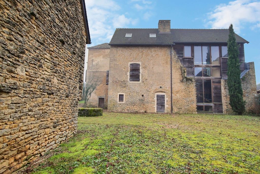 Achat maison à vendre 4 chambres 410 m² - Saint-Martin-du-Tartre