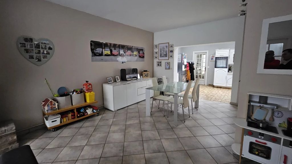 Achat maison à vendre 3 chambres 97 m² - Neuville-en-Ferrain