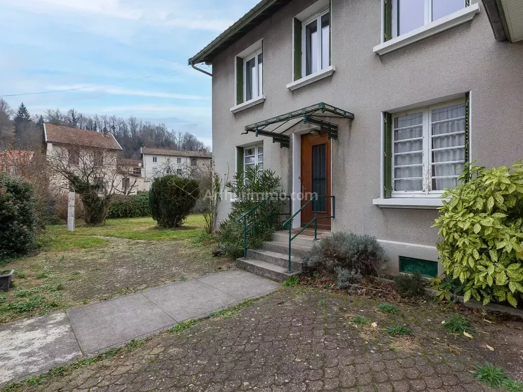 Achat maison à vendre 4 chambres 123 m² - La Tour-du-Pin