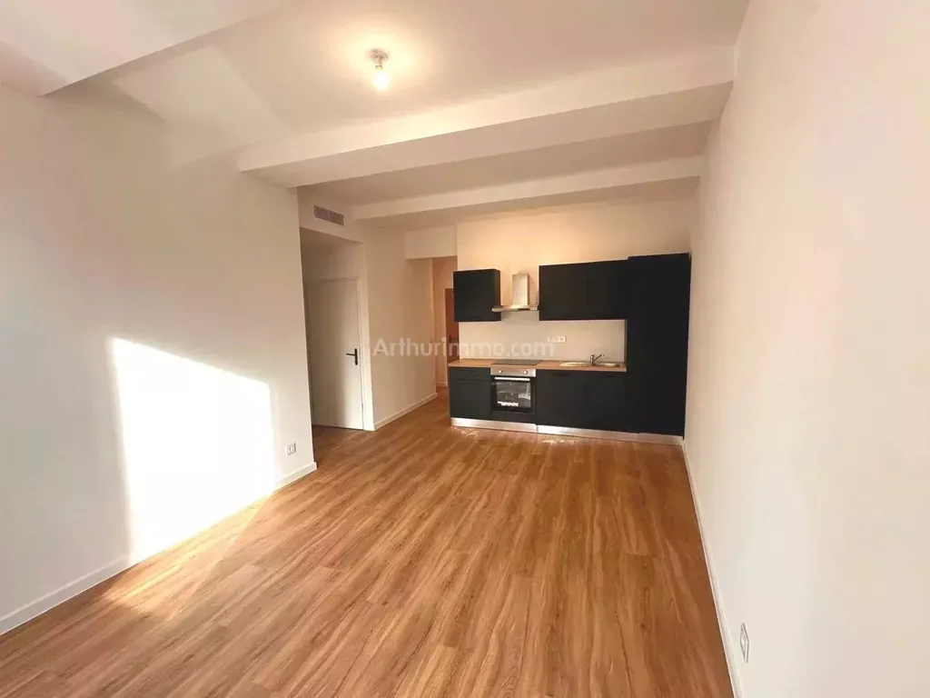 Achat appartement à vendre 3 pièces 50 m² - Ampus