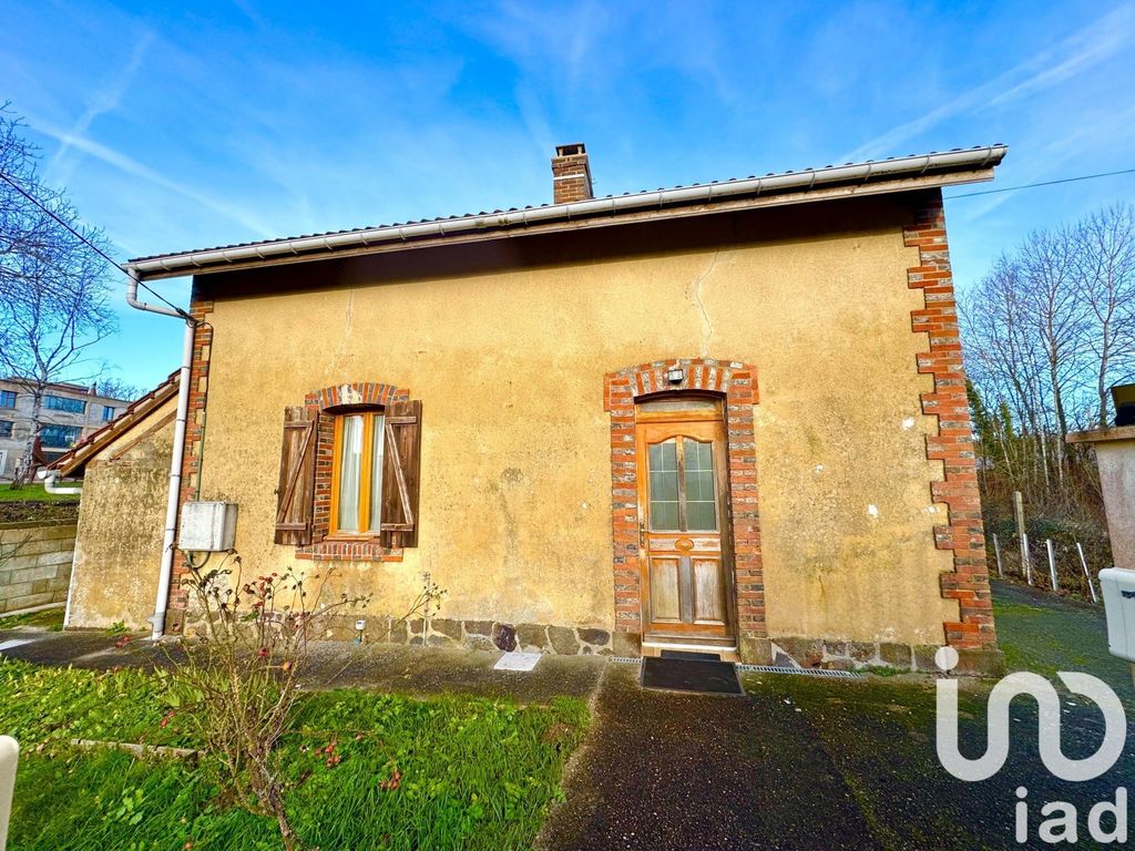 Achat maison à vendre 3 chambres 75 m² - Saint-Sauveur-en-Puisaye