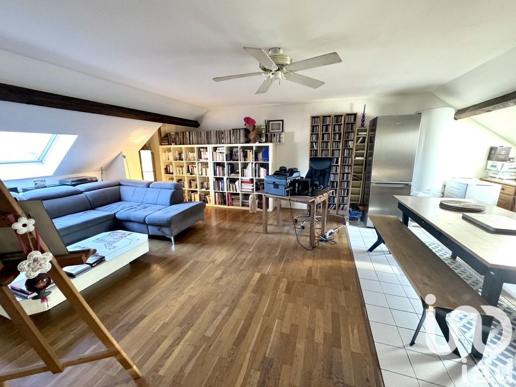 Achat appartement à vendre 3 pièces 49 m² - Lardy