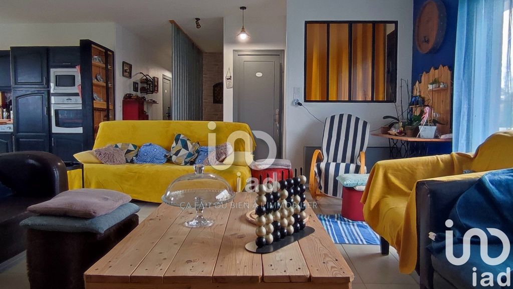 Achat maison à vendre 5 chambres 179 m² - Saint-Valérien