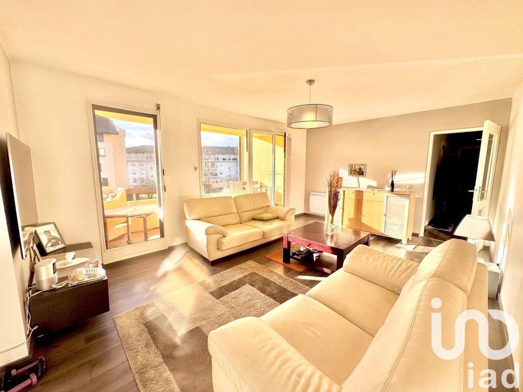 Achat appartement à vendre 3 pièces 85 m² - Saint-Julien-en-Genevois