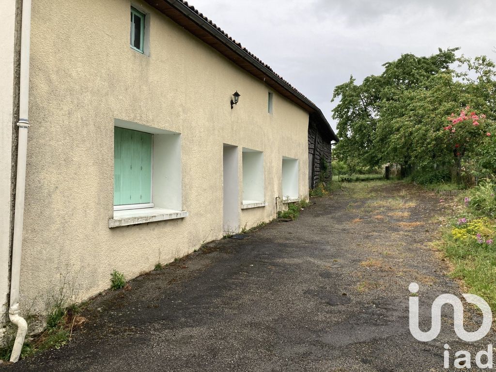 Achat maison à vendre 1 chambre 108 m² - Clessé