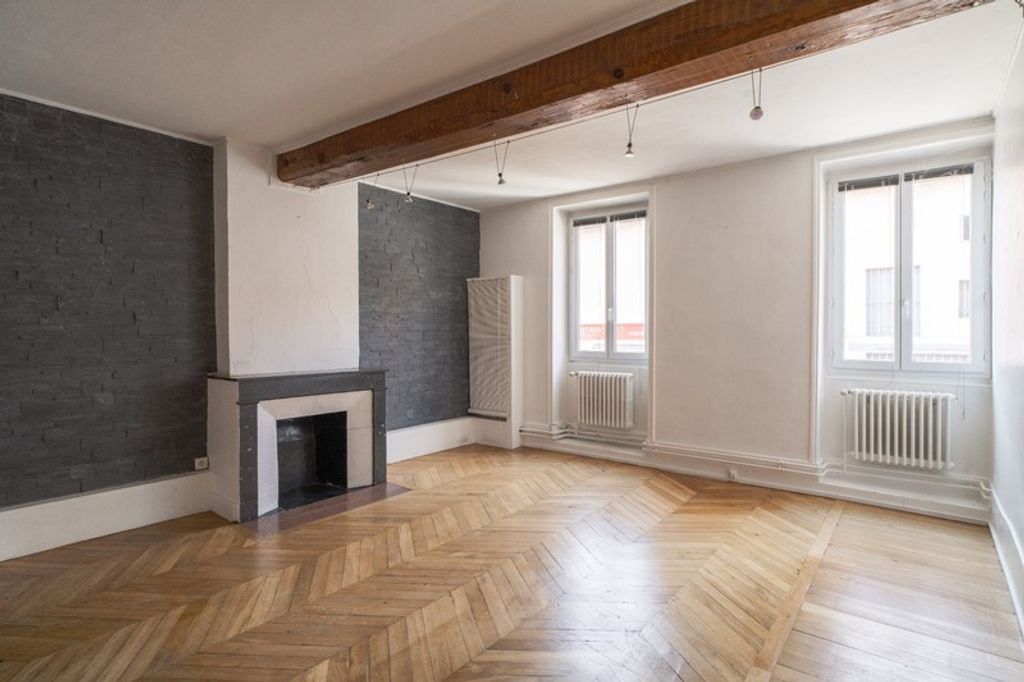 Achat appartement à vendre 4 pièces 94 m² - Saint-Laurent-sur-Saône