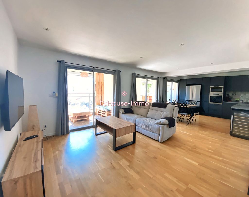 Achat appartement à vendre 3 pièces 83 m² - Marseille 8ème arrondissement