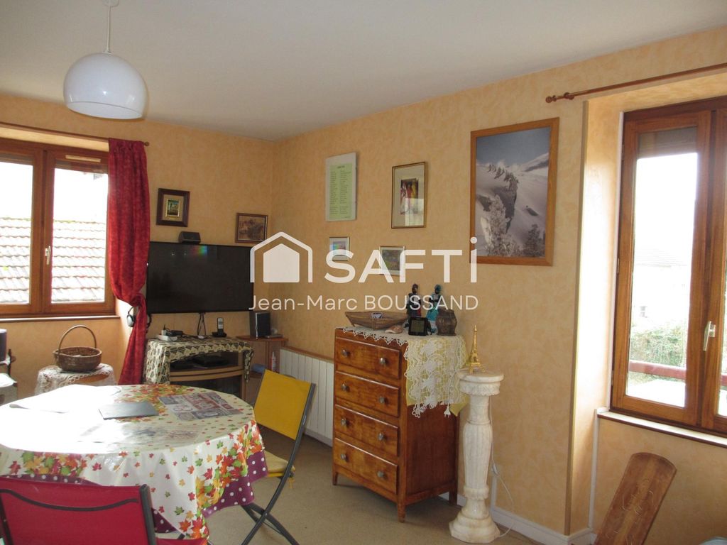 Achat appartement à vendre 3 pièces 71 m² - Chauffailles