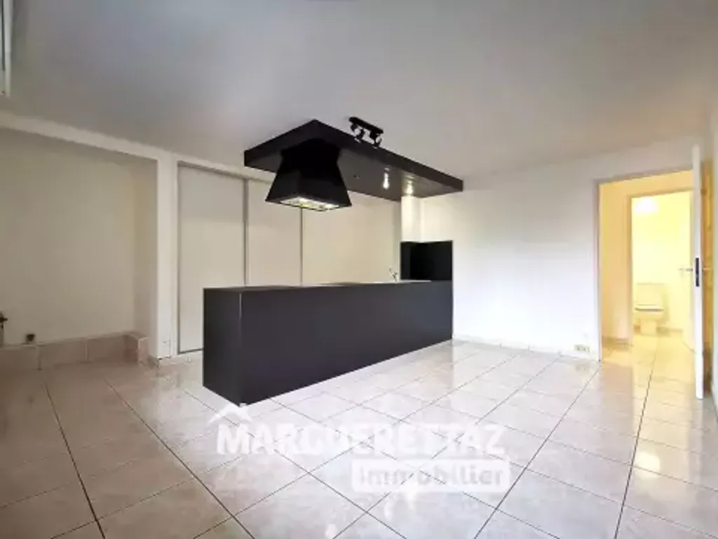 Achat appartement à vendre 4 pièces 101 m² - Annemasse