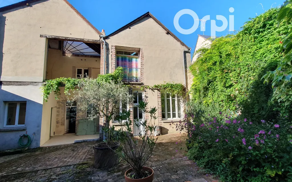 Achat maison à vendre 6 chambres 304 m² - Château-Renard