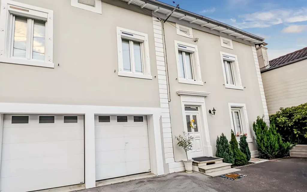 Achat maison à vendre 6 chambres 145 m² - Fameck