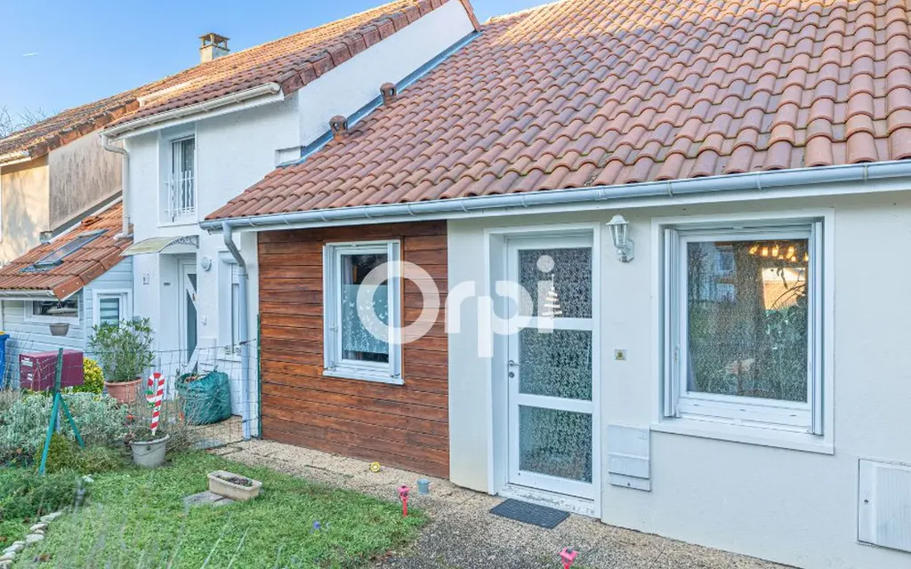 Achat maison à vendre 3 chambres 83 m² - Limoges