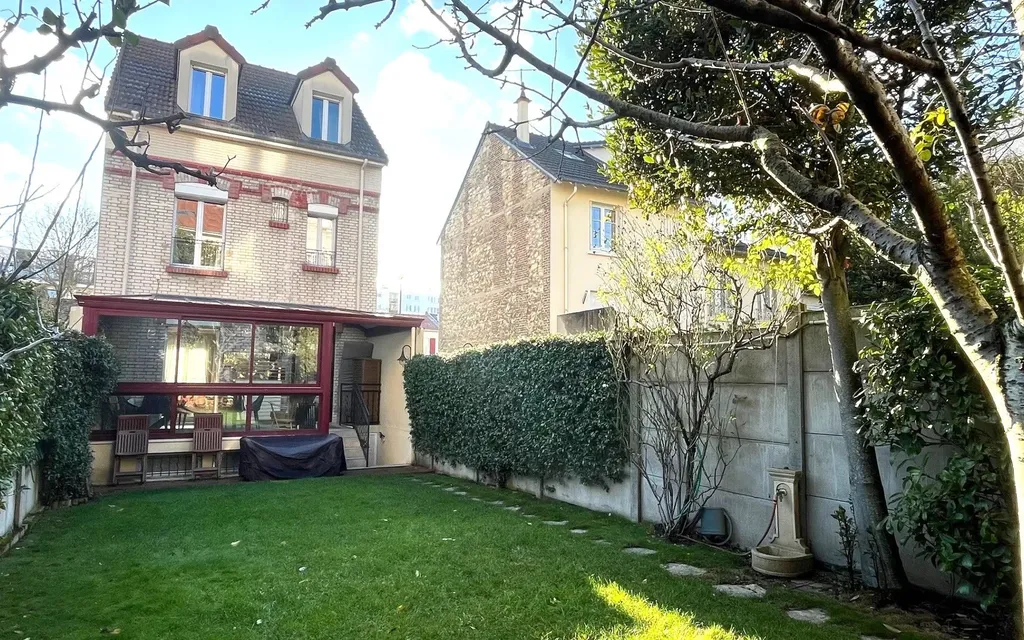 Achat maison à vendre 5 chambres 184 m² - Vincennes