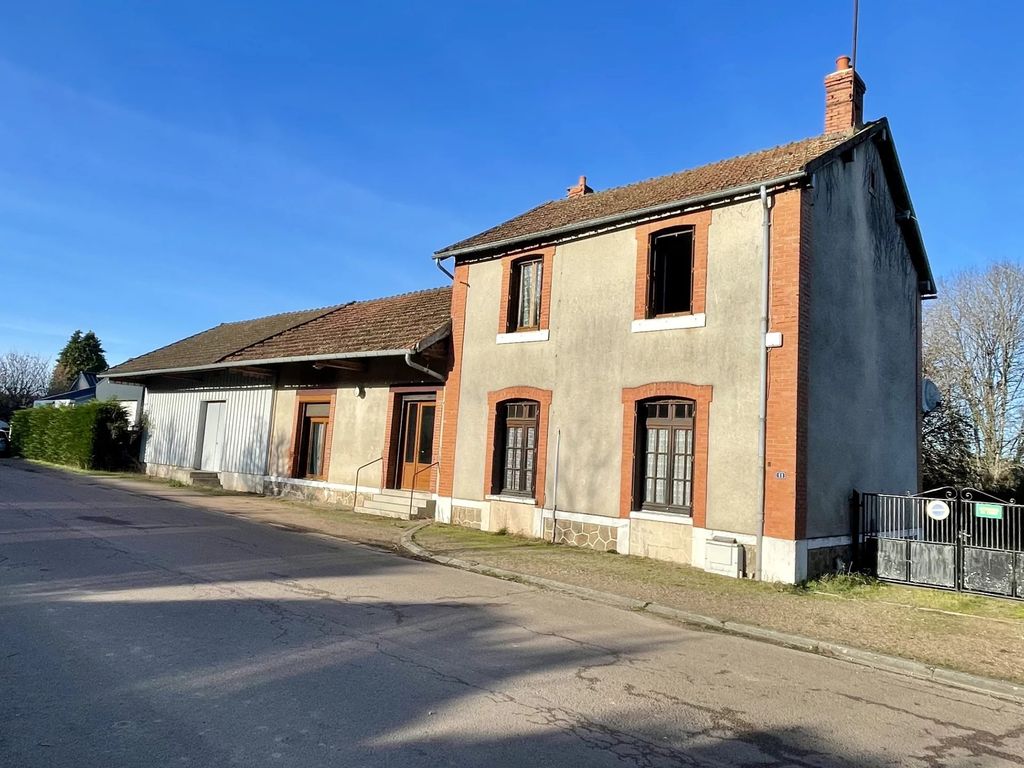 Achat maison à vendre 3 chambres 142 m² - Ouroux-en-Morvan