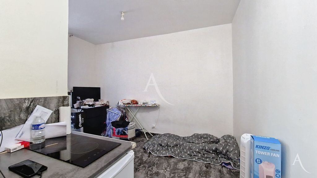 Achat studio à vendre 15 m² - Paris 12ème arrondissement