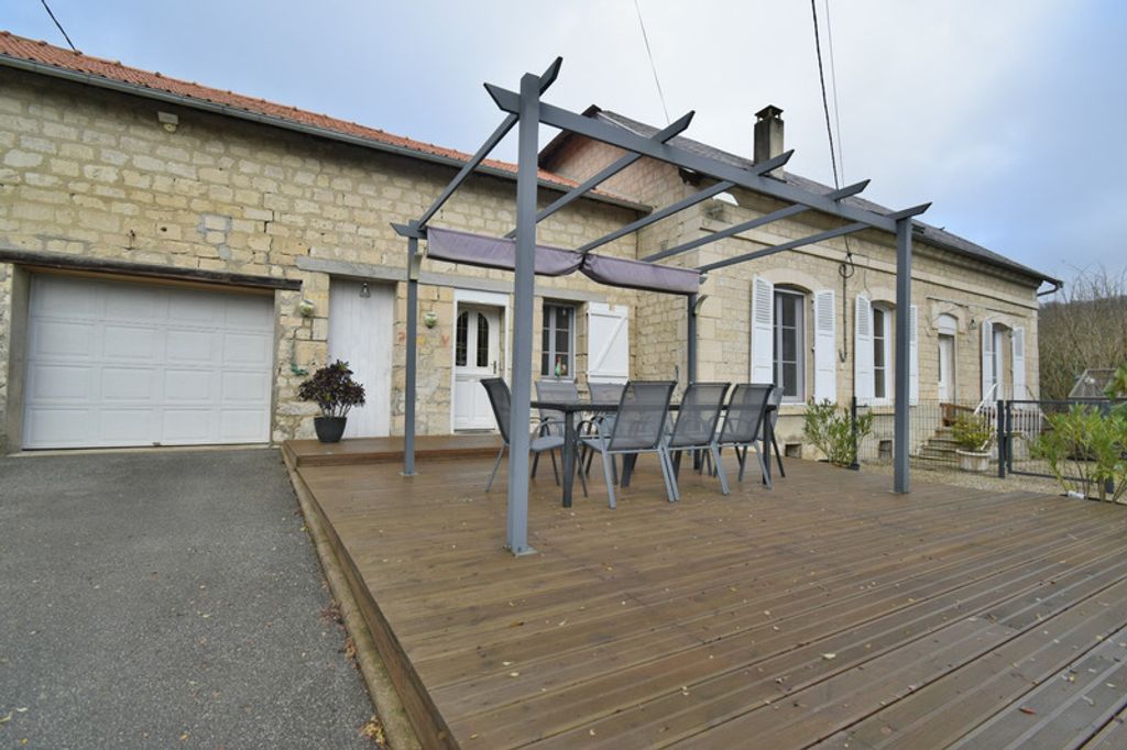 Achat maison à vendre 3 chambres 167 m² - Vic-sur-Aisne