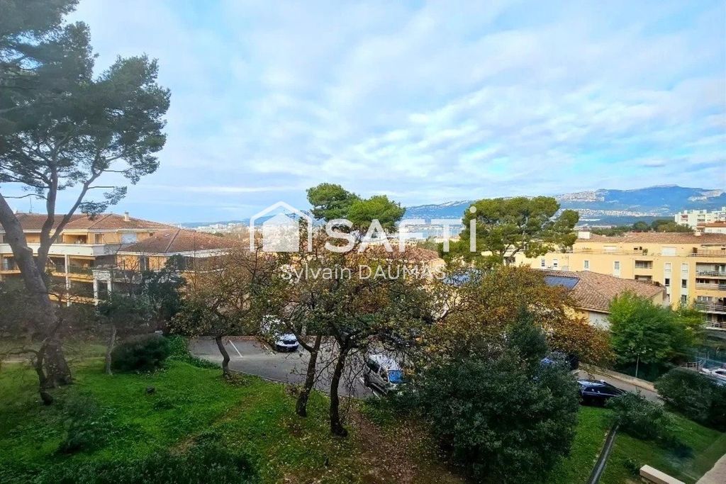 Achat souplex à vendre 5 pièces 100 m² - La Seyne-sur-Mer