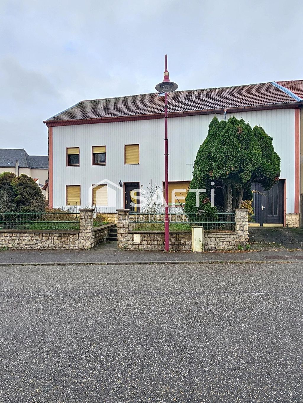 Achat maison à vendre 5 chambres 230 m² - Seingbouse