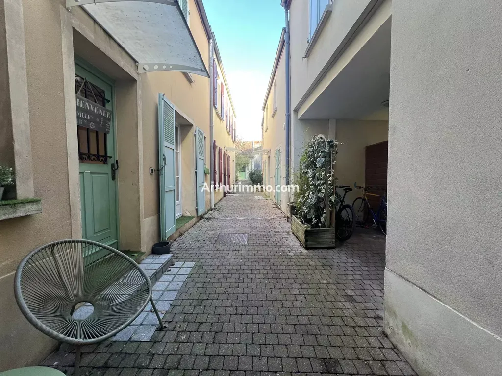 Achat appartement à vendre 2 pièces 34 m² - Sucy-en-Brie