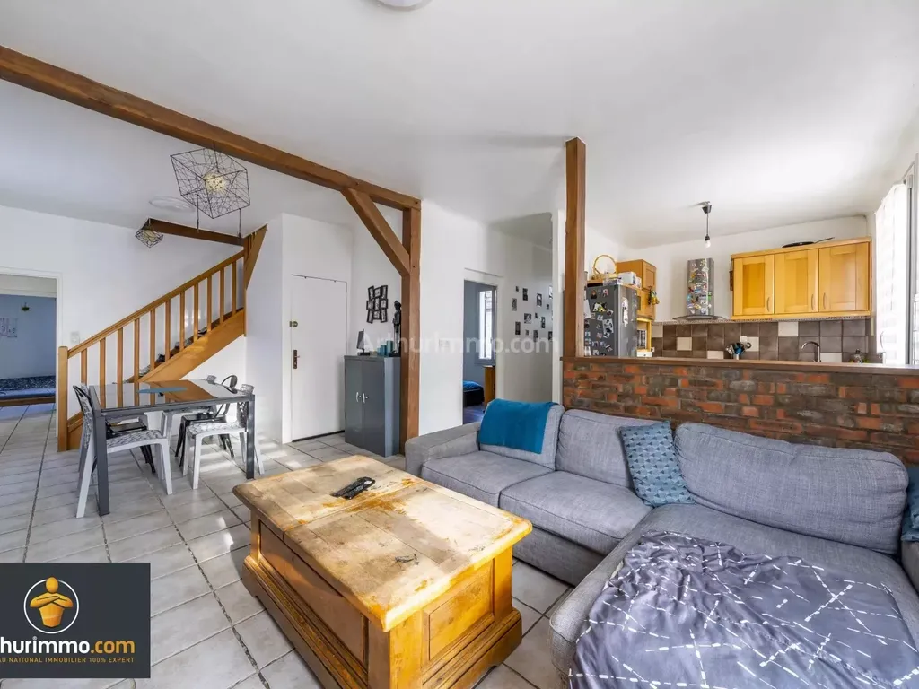 Achat maison à vendre 3 chambres 100 m² - Pringy