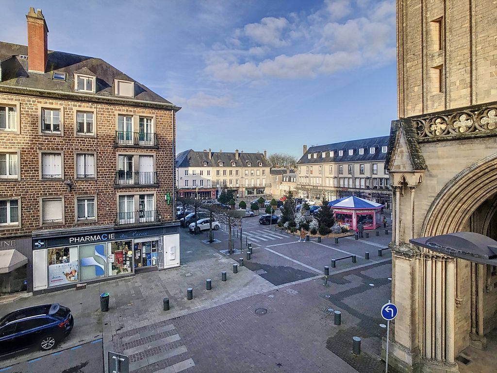 Achat appartement à vendre 4 pièces 91 m² - Coutances