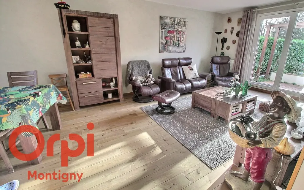 Achat maison à vendre 3 chambres 88 m² - Montigny-le-Bretonneux